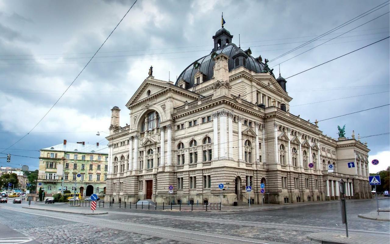 Mini-Smart- Квартира В Центральній Частині Львова Для Пари Exterior photo